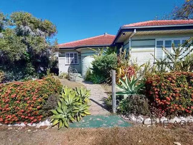Just in! 3 BR 27A North Street, Rockhampton City, QLD 4700