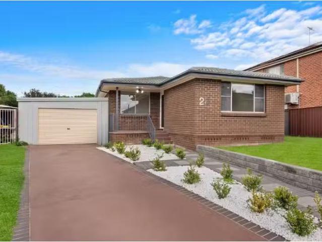 Rental! 3 BR 28 Harris Street, Windsor House for rent Listed.