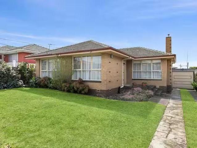 New 3 BR 28 Ruhamah Avenue, Bell Post Hill, VIC 3215