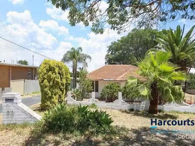 Cheap 3 BR 20 Earnley Way, BALGA, WA 6061 House for Rent