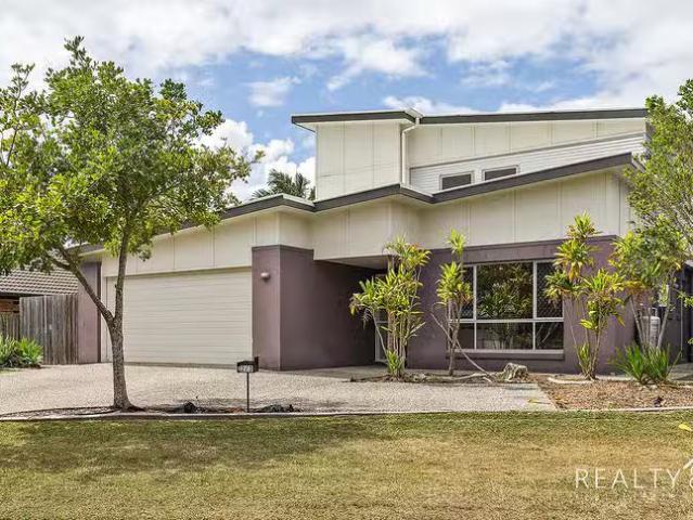 For Rent! 3 BR 2/3 Kimbolton Drive, Redland Bay, QLD 4165