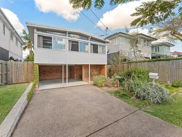 Deal! 3 BR 363 Verney Road East, Graceville, QLD 4075