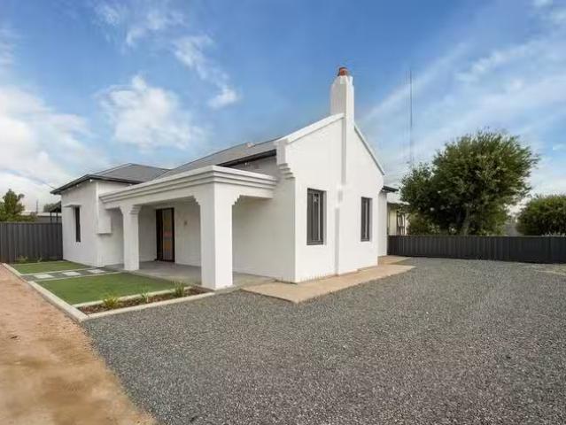 Deal! 3 BR 37 Jeffrey Street, Port Pirie South, SA 5540
