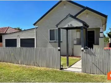 Cozy 3 BR 39 Floraville Road, Belmont North House for rent Li.