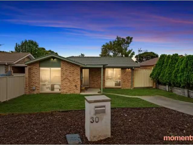 Nice 3 BR 30 Wiburd Street, Banks House for rent Listed by Re.