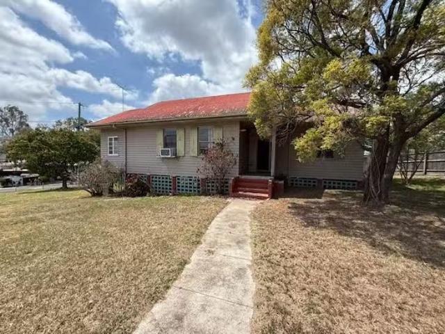 Unique 3 BR 315 Chatsworth Road, Coorparoo, QLD 4151