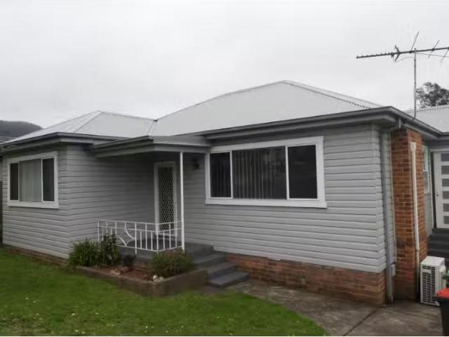 New 3 BR 32A Albert Street, Corrimal House for rent Listed by.