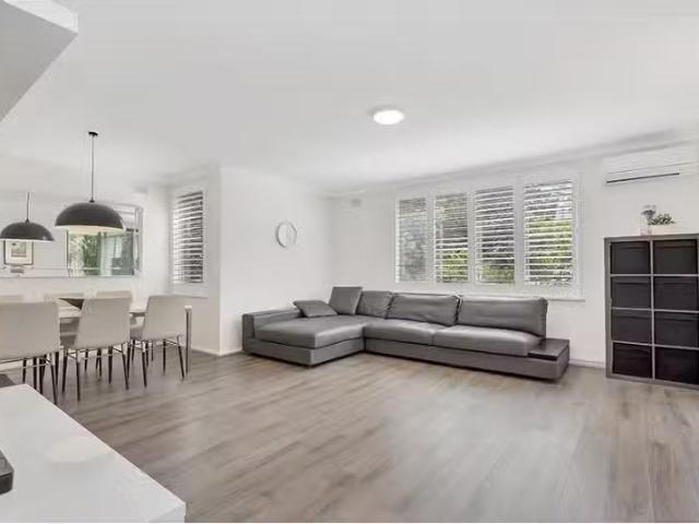 Unique 3 BR 3/39 Belmont Avenue, Wollstonecraft Apartment for.