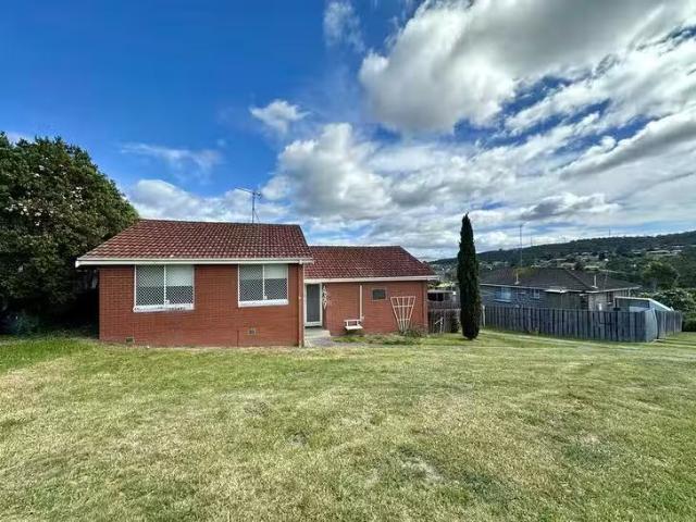 Rental! 3 BR 3 Clayton Drive, Herdsmans Cove, TAS 7030