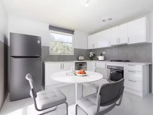 Cozy 3 BR 3 Howqua Court, Corio, VIC 3214 House for Rent