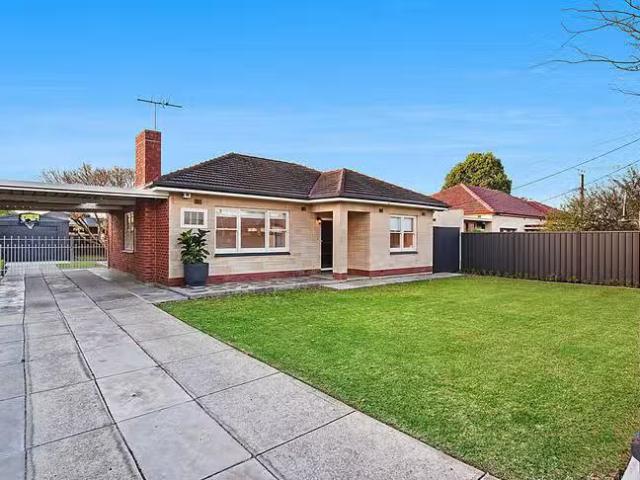 Deal! 3 BR 3 Melanto Avenue, Camden Park, SA 5038