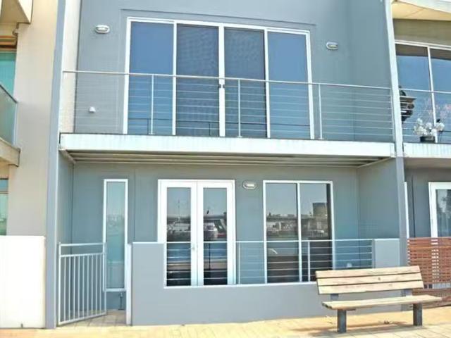 For Rent! 3 BR 3 Warrawee Dock, Port Adelaide, SA 5015