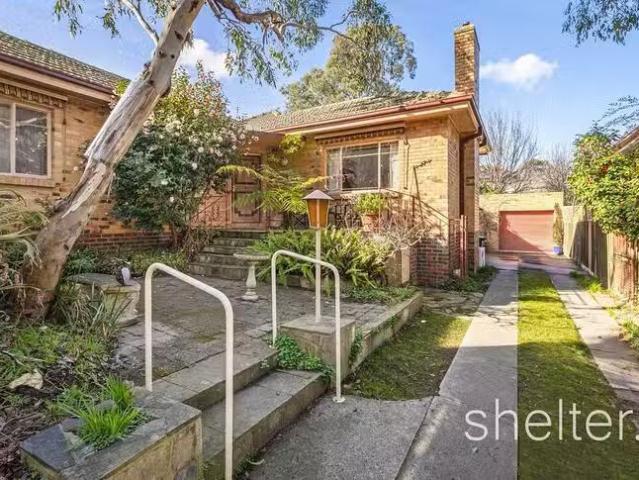 Cozy 3 BR 47 Welfare Parade, Glen Iris, VIC 3146