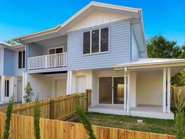 New 3 BR 4b Starkey Street, WELLINGTON POINT, QLD 4160 Duple.