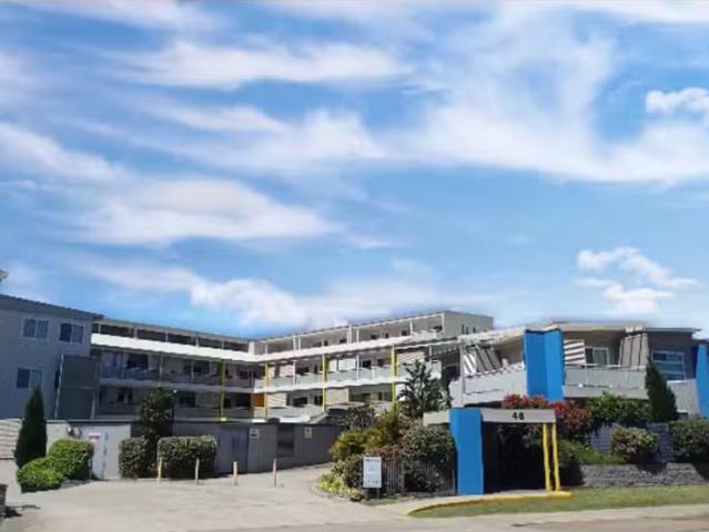 Cheap 3 BR 5/46 Mulgoa Road, Penrith Apartment for rent Liste.