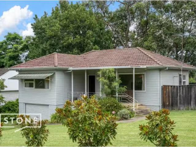 Deal! 3 BR 54 Jenkins Road, Carlingford House for rent Listed.