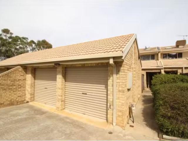 Deal! 3 BR 59 Mortimer Lewis Drive, GREENWAY Townhouse for ren.