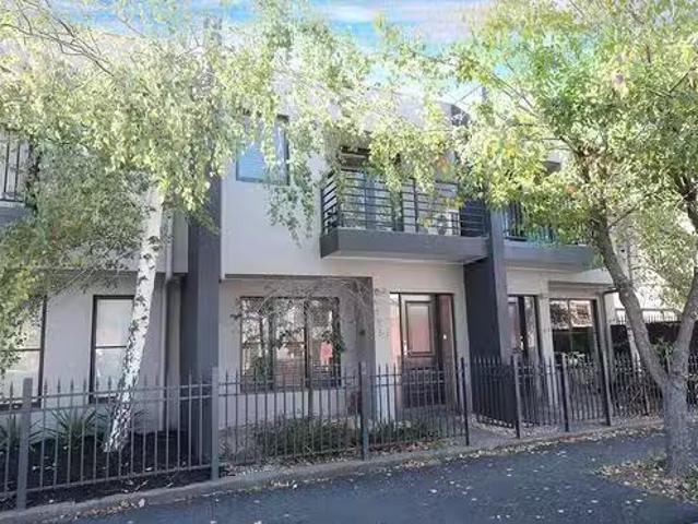 Charming 3 BR 5/1 Abbott Street, Abbotsford, VIC 3067