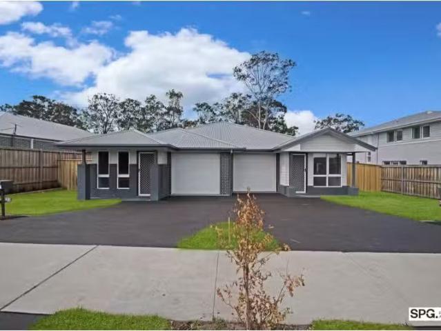 New 3 BR 53 Annaliese Street, Chisholm Townhouse for rent Lis.