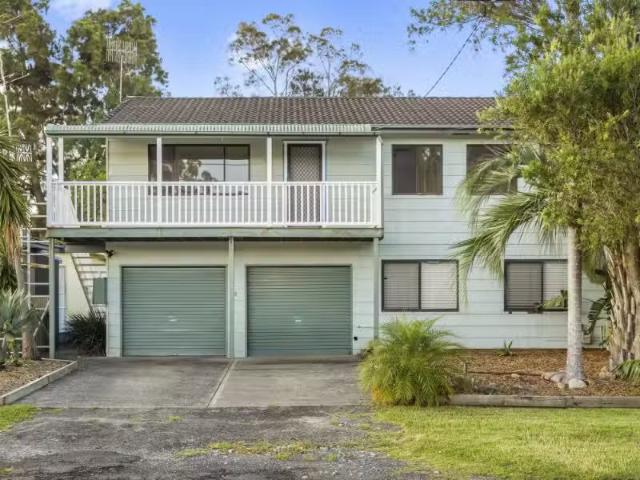 Rental! 3 BR 5 Black Swan Street, BERKELEY VALE House for rent.