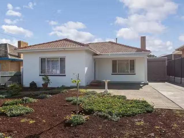 Charming 3 BR 6 Pembroke Avenue, Netley, SA 5037