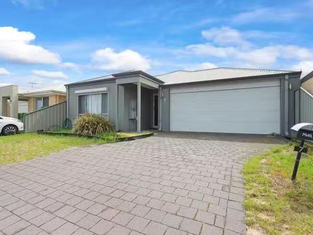 Cozy 3 BR 7 Grafton Rise, Baldivis, WA 6171