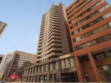 For Rent! 3 BR 850 Room for rent in Downtown Commercial
