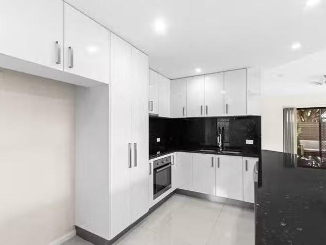 Rental! 3 Finsbury Street, Newmarket, QLD 4051