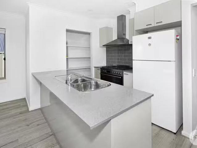 Cozy 3 Haigh Place, Mount Pleasant, VIC 3350