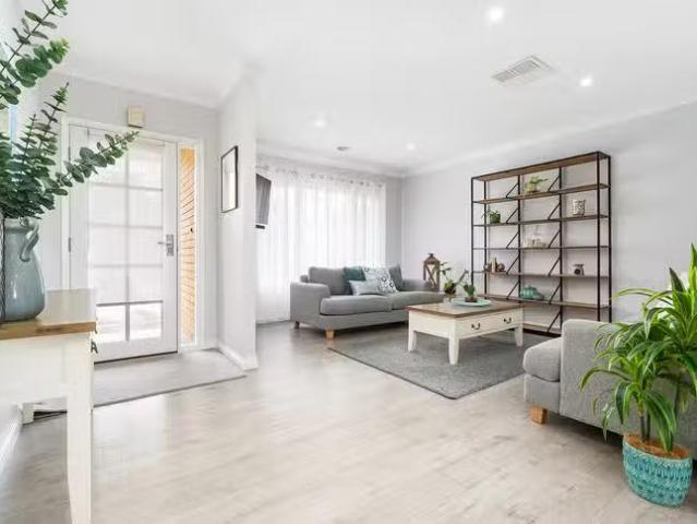 Just in! 3 Hardie Court, Wodonga, VIC 3690