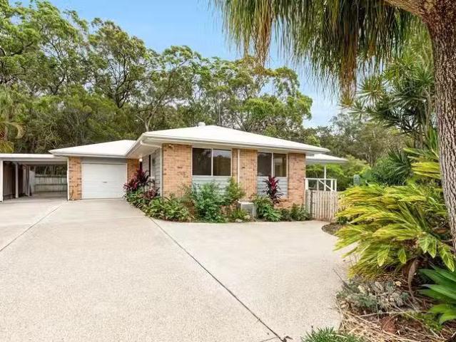 Charming 3 Heritage Drive, Noosaville, QLD 4566