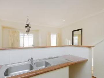 Cheap 3 Little Shenton Lane, Northbridge, WA 6003