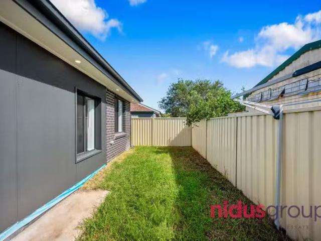 Unique 3A Dale Grove, Hebersham NSW 2770