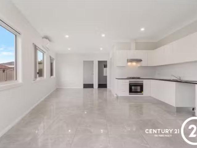 Cozy 3a Hoyle Place, Greenfield Park House for rent Listed by.