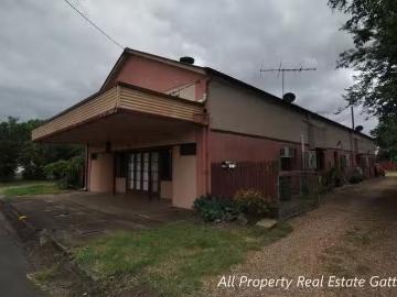 Just in! UNIT 1/6 Railway Street, Forest Hill, QLD 4342