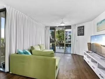 Cheap UNIT 2/7 Latona Avenue, Caloundra, QLD 4551