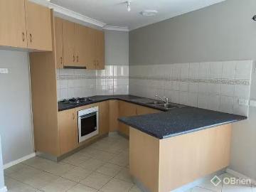 Just in! A/12 Murphy Street, Deer Park, VIC 3023