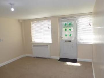 Nice Studio flat for rent in Acorn Lodge, Lye Lane, AL2