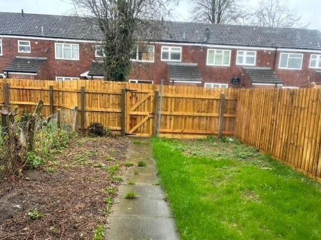 Cheaton Close, Leominster, 3 Bedroom Terraced