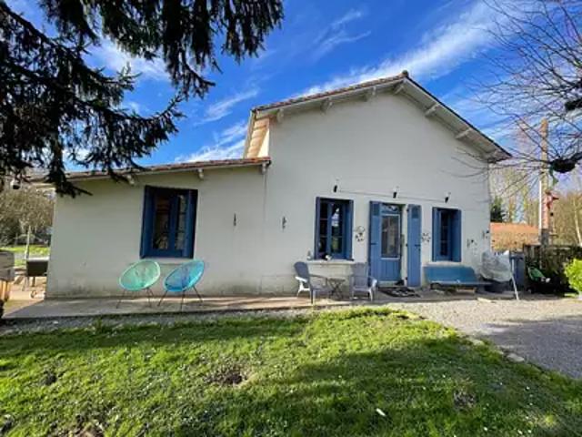 Chef Boutonne 79110 Achat / Vente maison 7 pièces t7 jardin terrasse