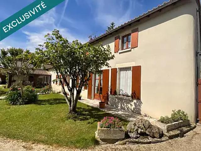 Chef Boutonne 79110 Achat / Vente maison 8 pièces t8 parking