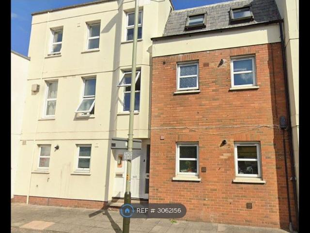 Chelone House, Cheltenham GL50, Studio to rent, £750 pcm | PrimeLocation