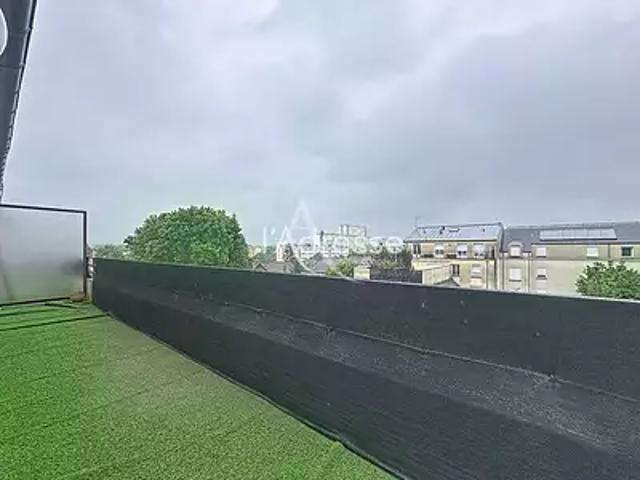Chelles 77500 Achat / Vente appartement 2 pièces t2 au dernier étage terrasse