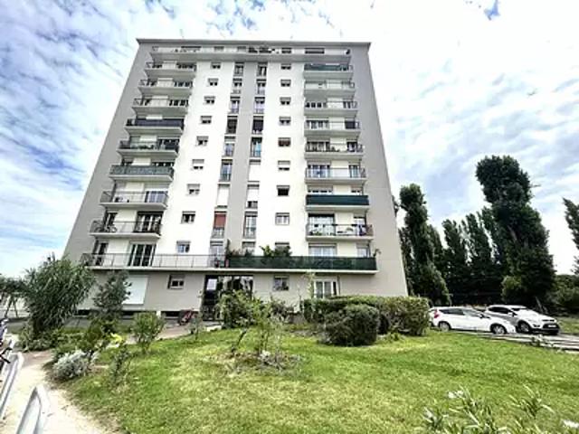 Chelles 77500 Achat / Vente appartement 5 pièces t5 cave