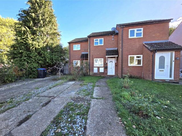 Chelmer Road, Braintree, Essex, CM7 1 bed terraced house to rent £1,300 pcm £300 pw
