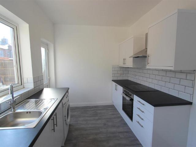 Chelmsford Street, Darlington 2 bed terraced house to rent £625 pcm £144 pw