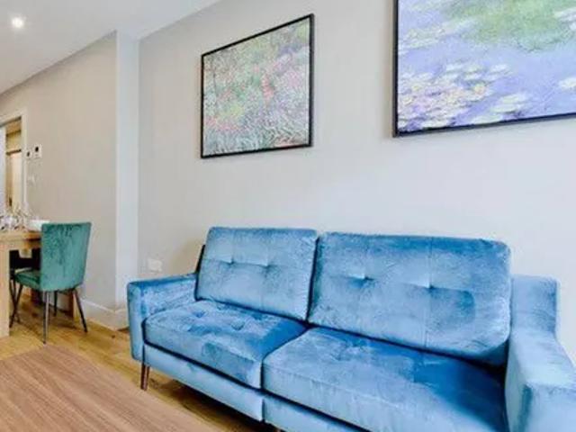 Chelsea and Westminster Hospital, 369 Fulham Road, London, SW10 9NH, United Kingdom | 2 bed apartment for rent #139068957 | Rentberry