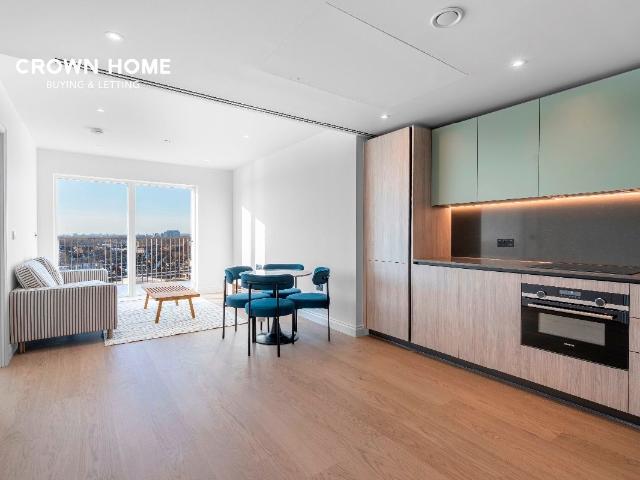 Chelsea Botanica, Imperial Wharf SW6, 1 bed flat to rent, £2,750 pcm | PrimeLocation