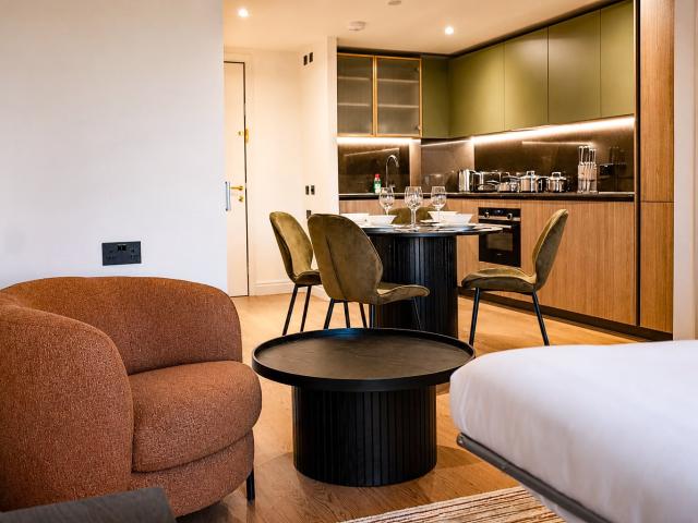 Chelsea Botanica, London, SW6 | £2,700 PCM | To let