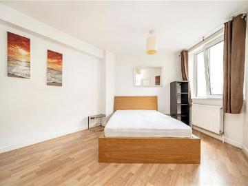 Chelsea Cloisters, London SW3 Studio to rent £1,950 pcm £450 pw